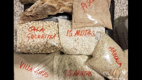 Sardegna,sabbia rubata torna in spiaggia Sardegna,sabbia rubata torna in spiaggia