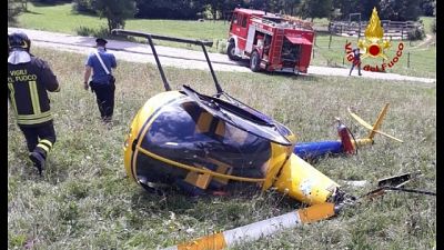 Elicottero cade in Cadore, piloti illesi