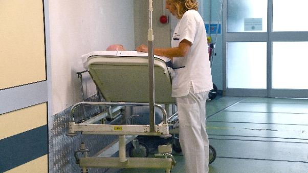 Bimba precipita nel padovano, è grave Bimba precipita nel padovano, è grave