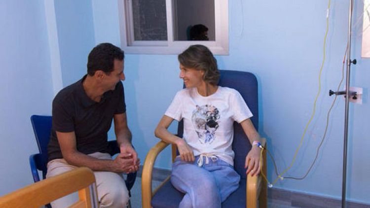 قرينة الأسد تعلن شفاءها التام من سرطان الثدي