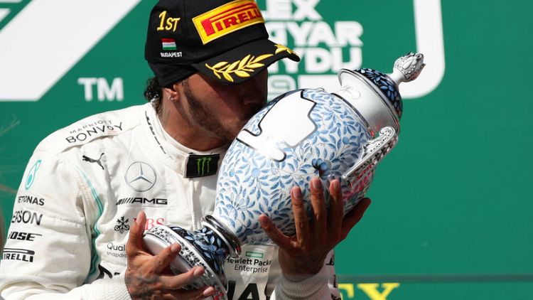 Hamilton hunts down Verstappen to win in Hungary