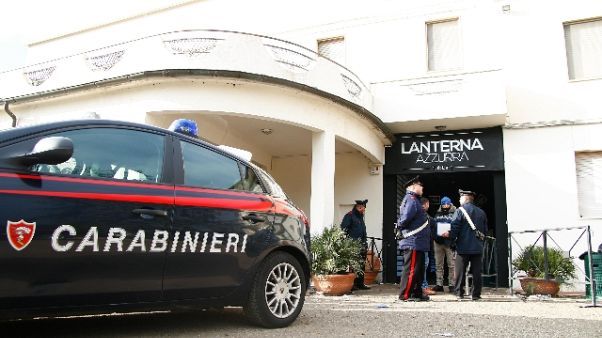 Corinaldo, un arrestato nega accuse Corinaldo, un arrestato nega accuse