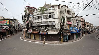 Pakistan's army chief vows support for Kashmiris as India keeps up blackout Pakistan's army chief vows support for Kashmiris as India keeps up blackout