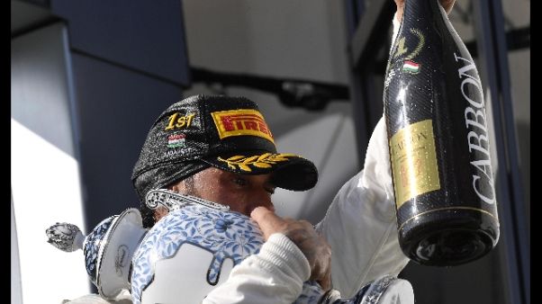 F1: Hamilton, non mi ritirerò presto F1: Hamilton, non mi ritirerò presto