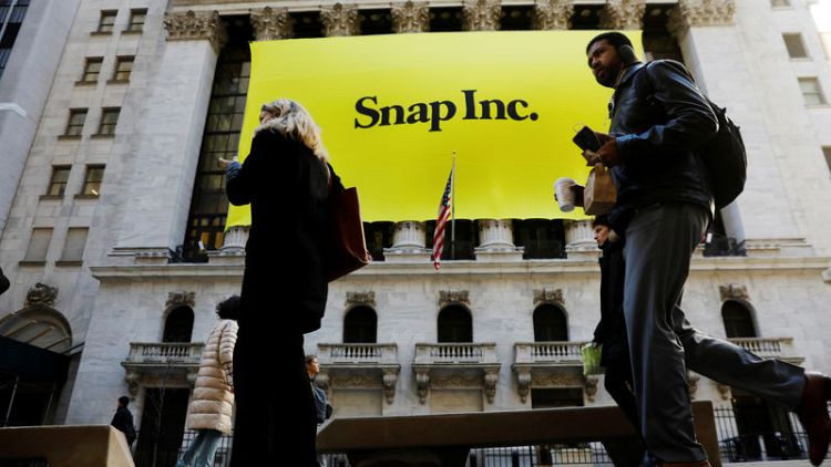 Snap to raise $1 billion to invest in AR, possible acquisitions
