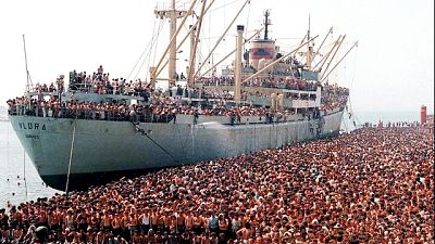 Migranti: 28 anni da sbarco Vlora a Bari
