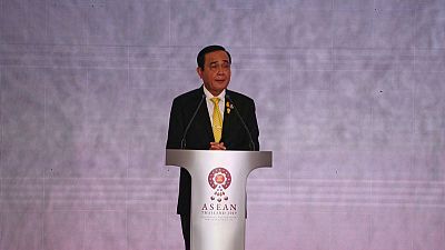 Thai PM vows to take sole responsibility for oath of office gaffe Thai PM vows to take sole responsibility for oath of office gaffe
