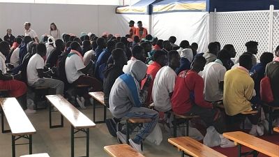 'Via negracci di m.', insulti a Cagliari 'Via negracci di m.', insulti a Cagliari