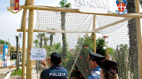 Razzismo e violenze in 'bagno' Chioggia Razzismo e violenze in 'bagno' Chioggia