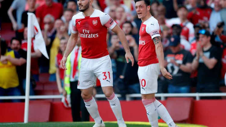 Arsenal's Ozil, Kolasinac left out of squad due to 'further security incidents'