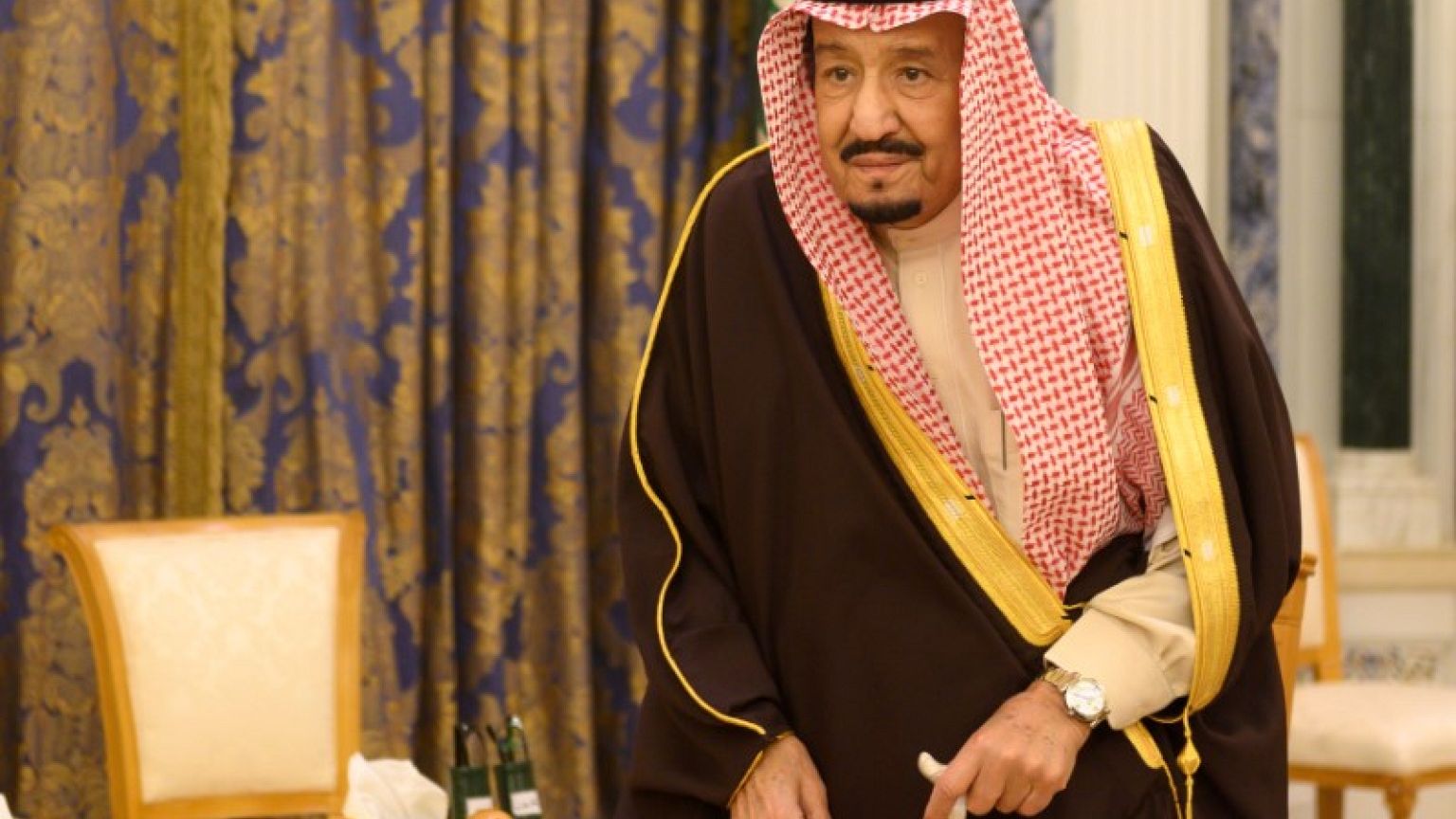 أردوغان يتصل هاتفيا بالعاهل السعودي الملك سلمان لتهنئته بالعيد