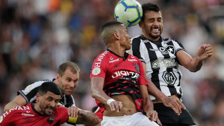 Botafogo win second straight with 2-1 victory over Athletico