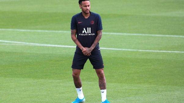 Calcio: dirigenza Barca a Parigi Calcio: dirigenza Barca a Parigi