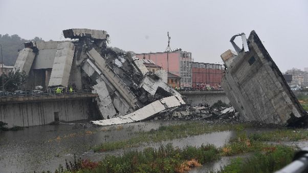 Ponte: Familiari vittime, basta con Aspi Ponte: Familiari vittime, basta con Aspi