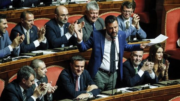 Salvini, ok taglio eletti poi al voto Salvini, ok taglio eletti poi al voto