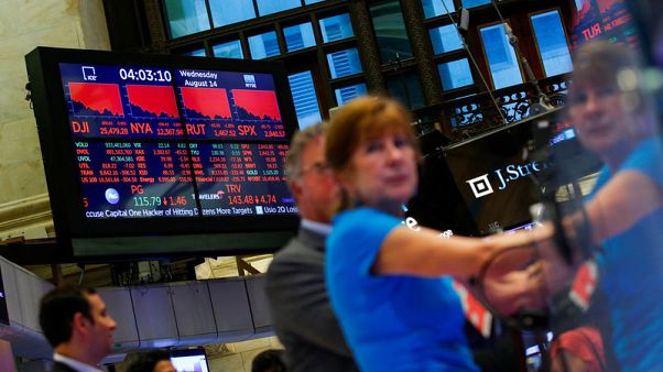 Global stocks, oil plunge on growing signs of global slowdown Global stocks, oil plunge on growing signs of global slowdown