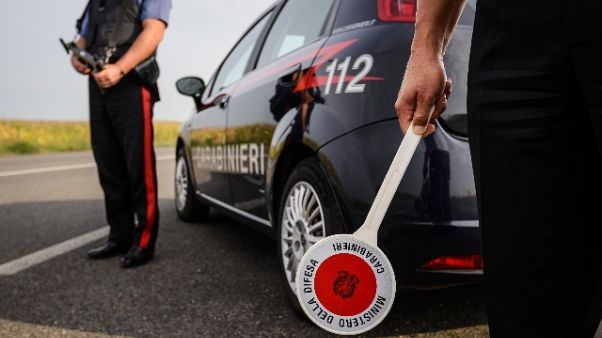 Investe un ragazzino e scappa,denunciata Investe un ragazzino e scappa,denunciata