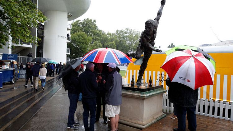 Rain, grey skies set to wash out first days of Lord's test