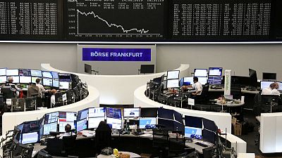 الأسهم الأوروبية تهبط لأدنى مستوى في ستة أشهر مع تزايد مخاوف الركود