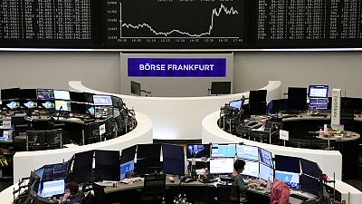 أسهم أوروبا مستقرة بعد عمليات بيع كثيفة أسهم أوروبا مستقرة بعد عمليات بيع كثيفة