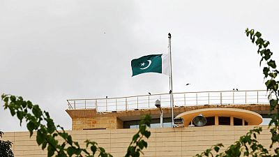 "يوم حزن" في باكستان بسبب كشمير ومسيرة لجماعة مسلحة "يوم حزن" في باكستان بسبب كشمير ومسيرة لجماعة مسلحة