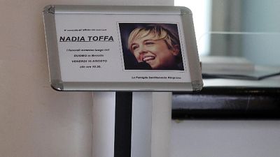 In tanti per salutare Nadia Toffa In tanti per salutare Nadia Toffa