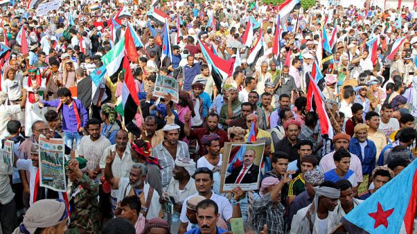 Tens of thousands rally in Yemen's Aden to support separatist takeover Tens of thousands rally in Yemen's Aden to support separatist takeover