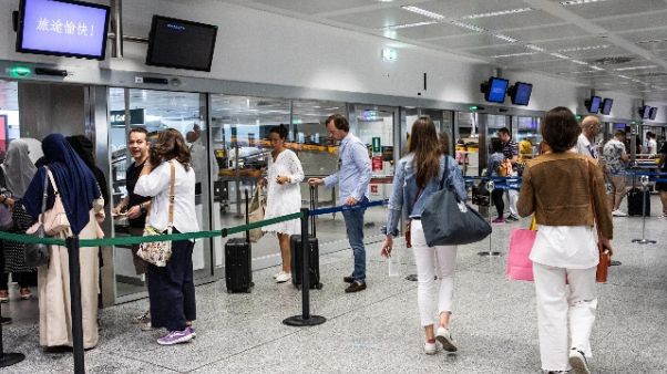 Morto corriere della droga a Malpensa Morto corriere della droga a Malpensa