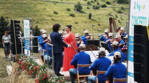 A Limone concerto Ferragosto è successo A Limone concerto Ferragosto è successo