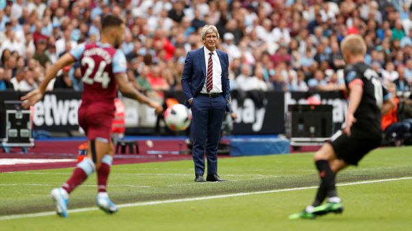 West Ham can compete despite City setback, says Pellegrini West Ham can compete despite City setback, says Pellegrini