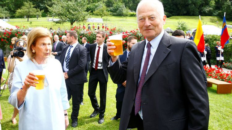 Beer with the prince - Liechtenstein marks 300th anniversary