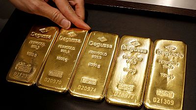 أسعار الذهب تحافظ على قوتها وسط علامات متباينة بشأن الاقتصاد والتجارة أسعار الذهب تحافظ على قوتها وسط علامات متباينة بشأن الاقتصاد والتجارة