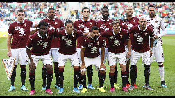 Mazzarri, occorre migliorare in difesa Mazzarri, occorre migliorare in difesa