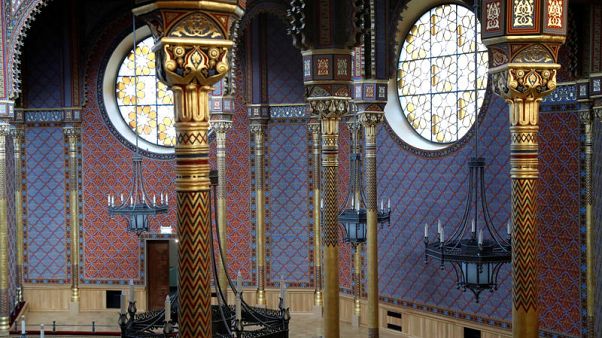 Historic Budapest synagogue to reopen amid Jewish cultural revival Historic Budapest synagogue to reopen amid Jewish cultural revival