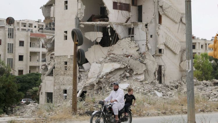 Civilian death toll mounts as Syrian offensive widens