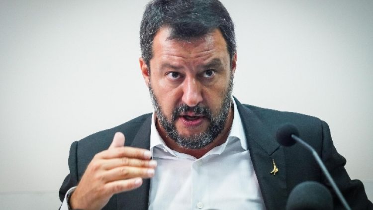 Fonti M5s, Salvini può solo dimettersi