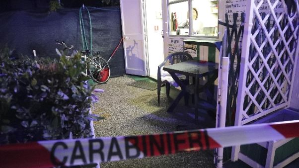 Uccide compagno, donna resta in carcere Uccide compagno, donna resta in carcere
