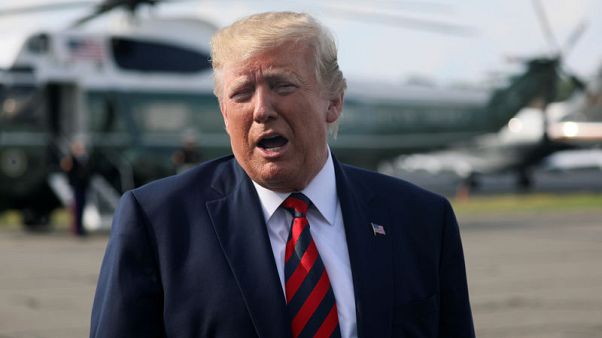 Apple CEO warns Trump about China tariffs, Samsung competition Apple CEO warns Trump about China tariffs, Samsung competition