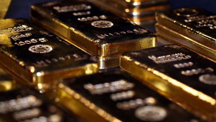 الذهب ينخفض بفعل قوة الدولار والأسهم