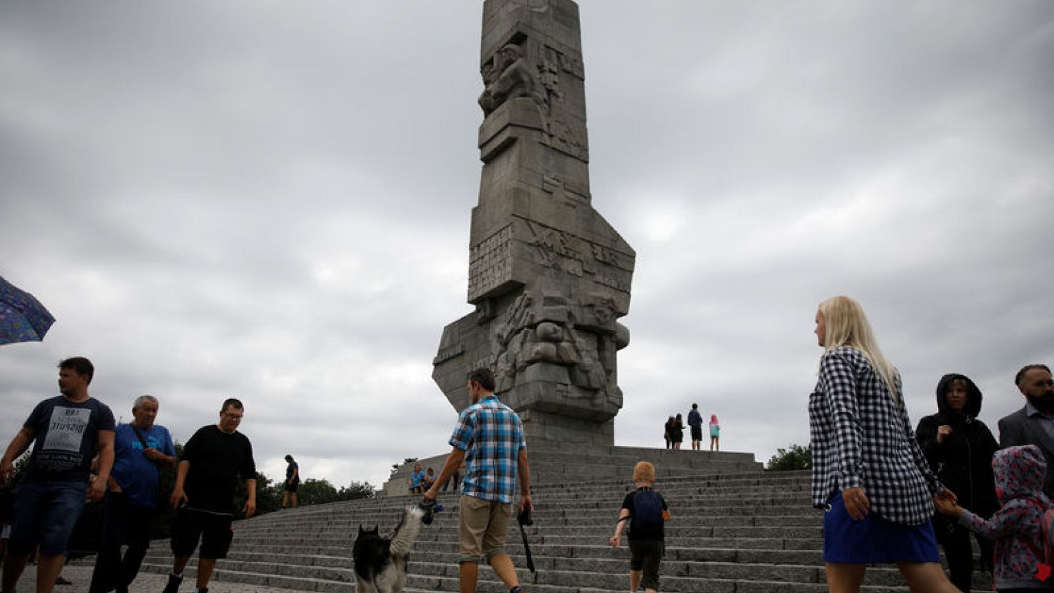 A WW2 battle reverberates in Poland's national election campaign