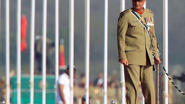 Pakistan army chief gets three-year extension Pakistan army chief gets three-year extension