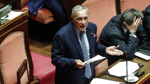 Grasso, possibile intesa M5s-Pd-Leu Grasso, possibile intesa M5s-Pd-Leu