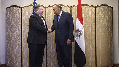 وزير الخارجية الأمريكي يدعو في اتصال هاتفي مع نظيره المصري إلى حل سياسي في ليبيا وزير الخارجية الأمريكي يدعو في اتصال هاتفي مع نظيره المصري إلى حل سياسي في ليبيا