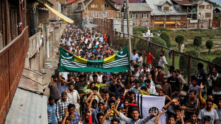 Authorities make more arrests in Indian Kashmir to deter protests