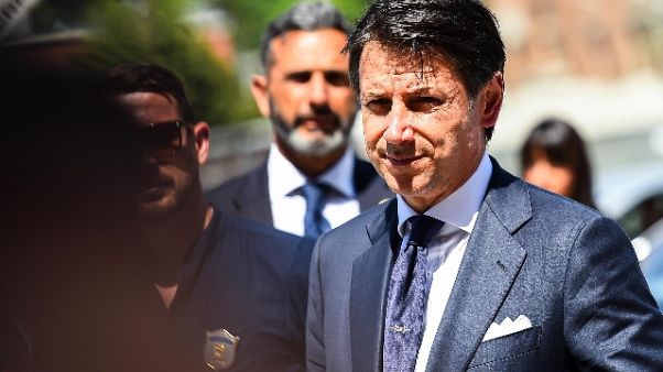 Di Maio, Conte perla rara da non perdere Di Maio, Conte perla rara da non perdere
