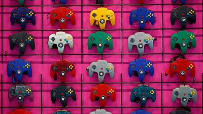 It's connected devices vs consoles at biggest e-games convention It's connected devices vs consoles at biggest e-games convention