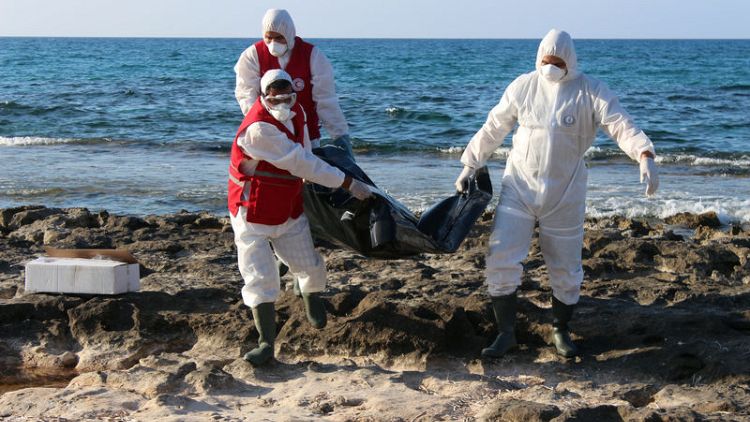 مخاوف من غرق أكثر من 100 مهاجر قبالة الساحل الليبي