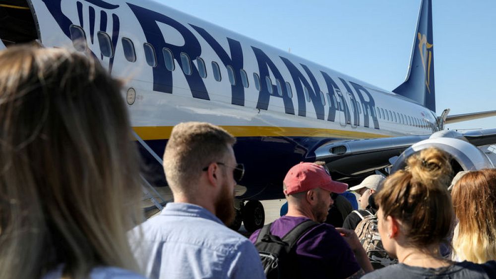 Ryanair Strike Kicks Off In Portugal Minimum Service Guaranteed Euronews