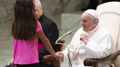 Papa,ipocriti amici Chiesa per interesse Papa,ipocriti amici Chiesa per interesse