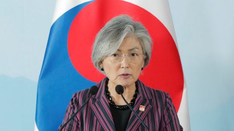 اليابان وكوريا الجنوبية تتفقان على ضرورة الحوار لحل خلاف من زمن الحرب